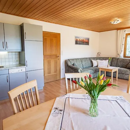 Guest house Alpengasthof Eppensteiner Navis