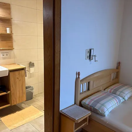 Alpengasthof Eppensteiner Guest house *