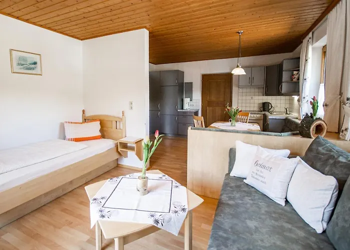 Pensión Alpengasthof Eppensteiner 3*